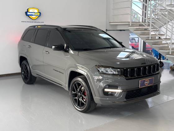 JEEP COMMANDER 2.0 HURRICANE 4 TURBO GASOLINA BLACKHAWK AT9 JEEP COMMANDER 2.0 HURRICANE 4 TURBO GASOLINA BLACKHAWK AT9
